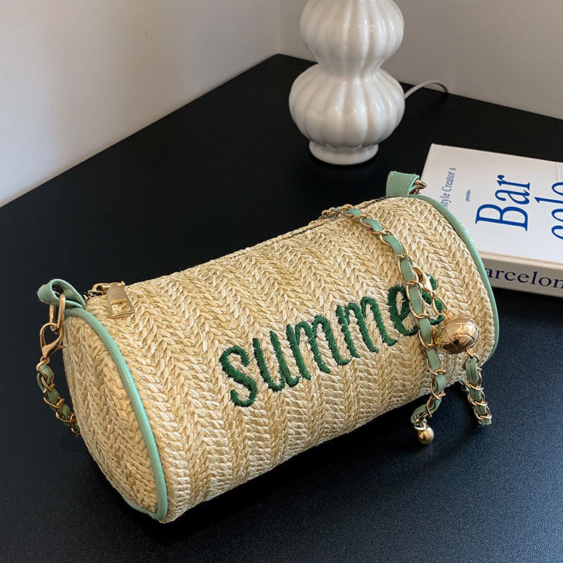 2022. aasta uus suvine õlgedest ketiga õlakott Tünnikujulised käekotid naistele Käekotid naistele Disainerluksus