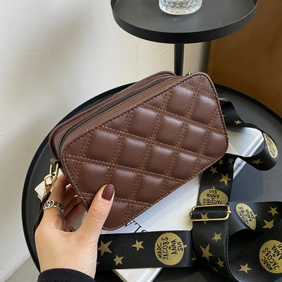 Naiste kotid Õlakotid Väikesed kandilised kotid Mood Naiste käekotid Lihtne romb tikandiga niidiga käekott