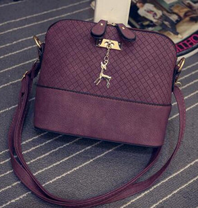 Vogue Star ГОРЕЩА РАЗПРОДАЖБА! 2022 Дамски чанти Messenger Модна мини чанта с играчка елен Чанта с форма на черупка Дамски чанти през рамо LS571