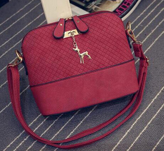 Vogue Star ГОРЕЩА РАЗПРОДАЖБА! 2022 Дамски чанти Messenger Модна мини чанта с играчка елен Чанта с форма на черупка Дамски чанти през рамо LS571