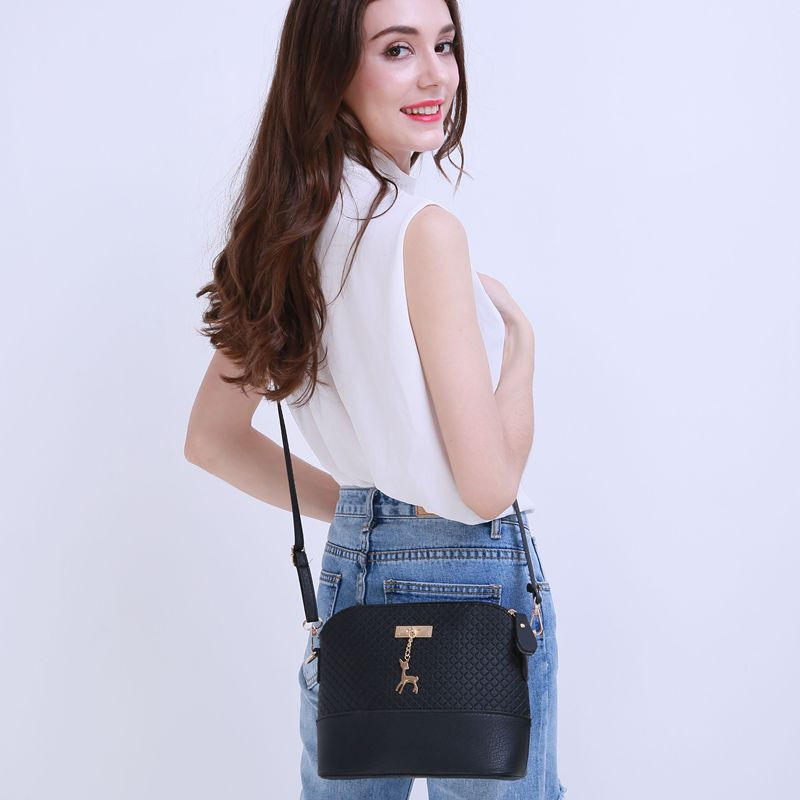 Vogue Star ГОРЕЩА РАЗПРОДАЖБА! 2022 Дамски чанти Messenger Модна мини чанта с играчка елен Чанта с форма на черупка Дамски чанти през рамо LS571