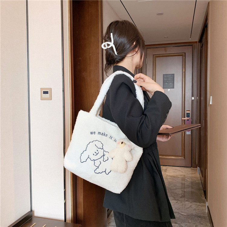 Naiste kott Uus pehme kandekott naistele 2020. aasta multifilmi tikandiga käekott Naiste õlakott Ostekott Talvekotid Bolsa Mujer