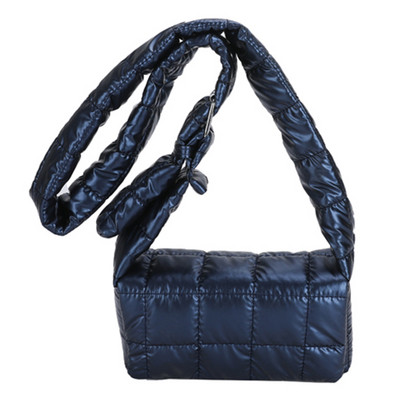 Tepitud naiste käekott Moekontroll Naiste käekotid Vabaaja lukuga Sügistalvine klapp Pehme ühevärviline ostureiside jaoks