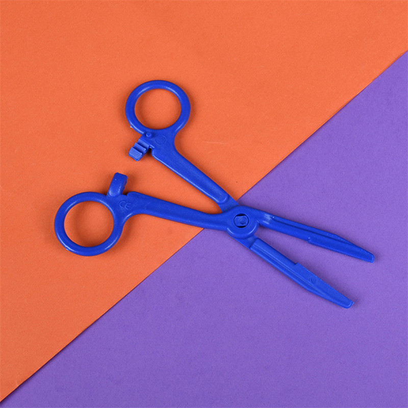 Ühekordselt kasutatavad ABS-plastikust hemostaatilised tangid Kirurgilised tangid Ourdoor esmaabivahendid õdede hooldamiseks Meditsiinilised tangid