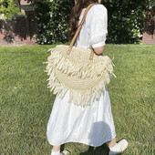 Boheemlaste naiste ümmarguse tutiga õlgedest külgmised õlakotid Trend 2022 Summer Lady vitstest rotangist kootud korv Ranna ostukäekott