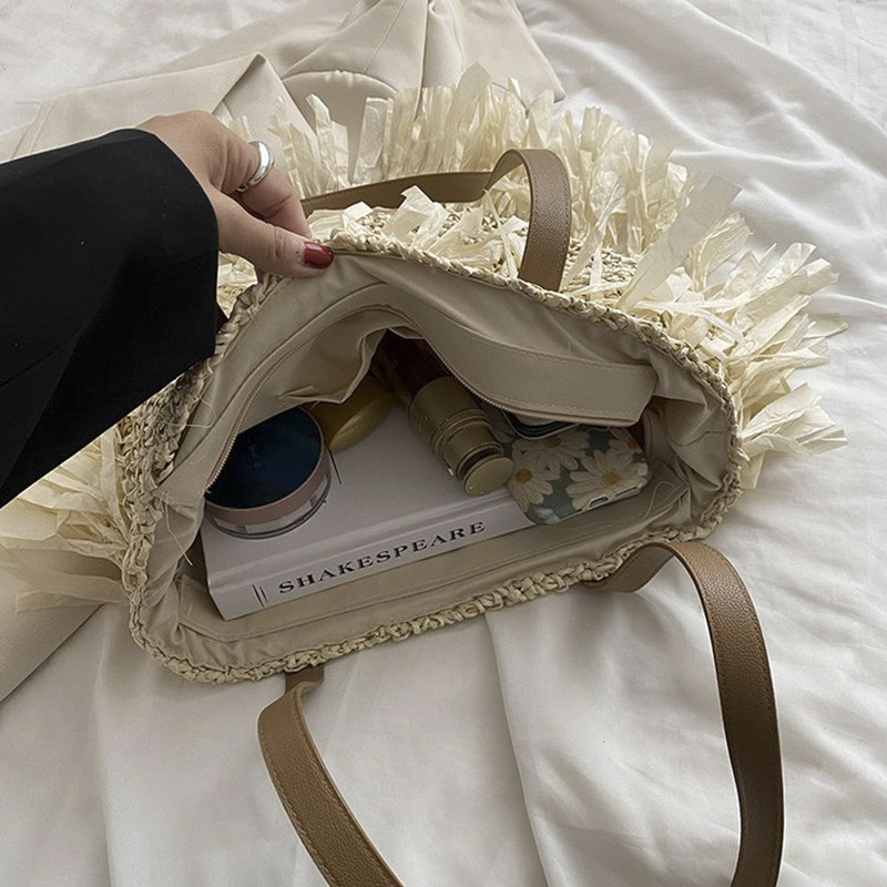 Boheemlaste naiste ümmarguse tutiga õlgedest külgmised õlakotid Trend 2022 Summer Lady vitstest rotangist kootud korv Ranna ostukäekott