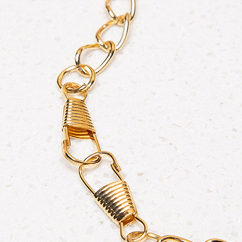 Naiste väike õlakott koos ketirihmaga Naiste PU-nahast põikkott Naistele tepitud messenger-kott Kotid kotid