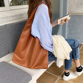 Suur vabaaja naiste õlakott PU-nahast kandekott Käekotid Talvised ostukotid naistele Pehmest nahast käekott Rahakotid kotid