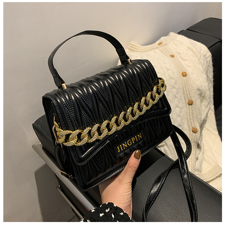 Naiste käekotid Luksusliku disainiga naiste PU-nahast õlakott, väike ühevärviline naiste käekott vabaaja naiste kandekott