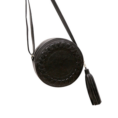 Uus moodne naistekott Tutt, ümmargune põimitud Risti kehaga õlakott Naiste Pu-nahast käekott Armas rulltüdruku rannakott Bolsos Mujer