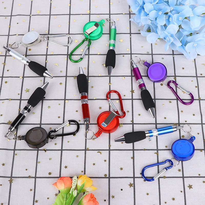 Välistingimustes kasutatavad raskeveokite sissetõmmatav pliiatsihoidja rull Puusepapliiatsid, kaotsiminekuvastased nöörid Võtmehoidja rihmaklambrid