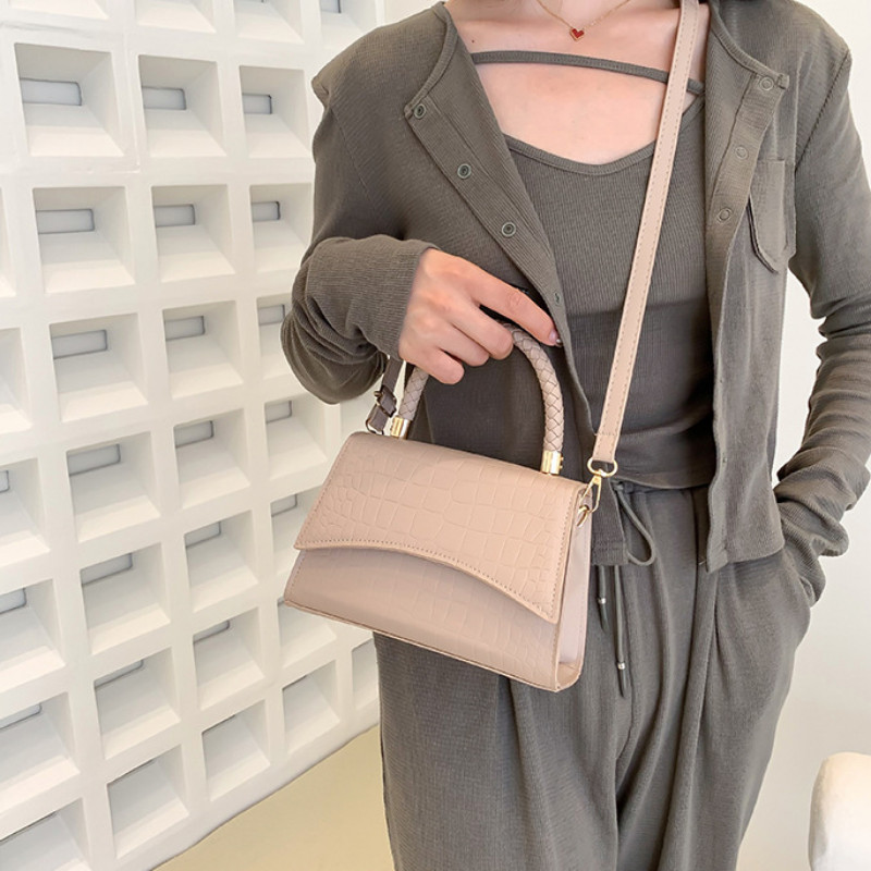 Solid Pu-nahast õlakott Moedisaineri käekotid Ülemise käepidemega kotid naistele Juhuslikud Crossbody kotid Luksuslik kott