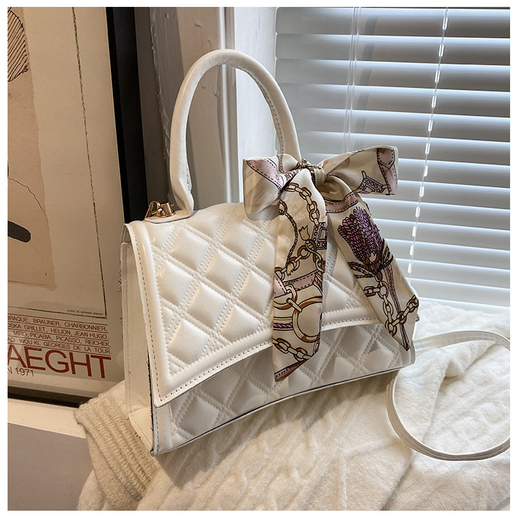 Uus stiil vabaaja PU-nahast Crossbody kott Pehme ühevärviline niidiga õlakotid Väikesed reisikäekotid vabaaja naiste kott