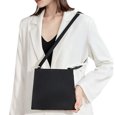 2022 Fashion Woman Μάρκα Golden Flower Commuter Τσάντα ώμου Αρχικό όνομα Μοτίβο γράμματος Τσάντα εκτύπωσης Τετράγωνη Γυναικεία Basic Tote Bag