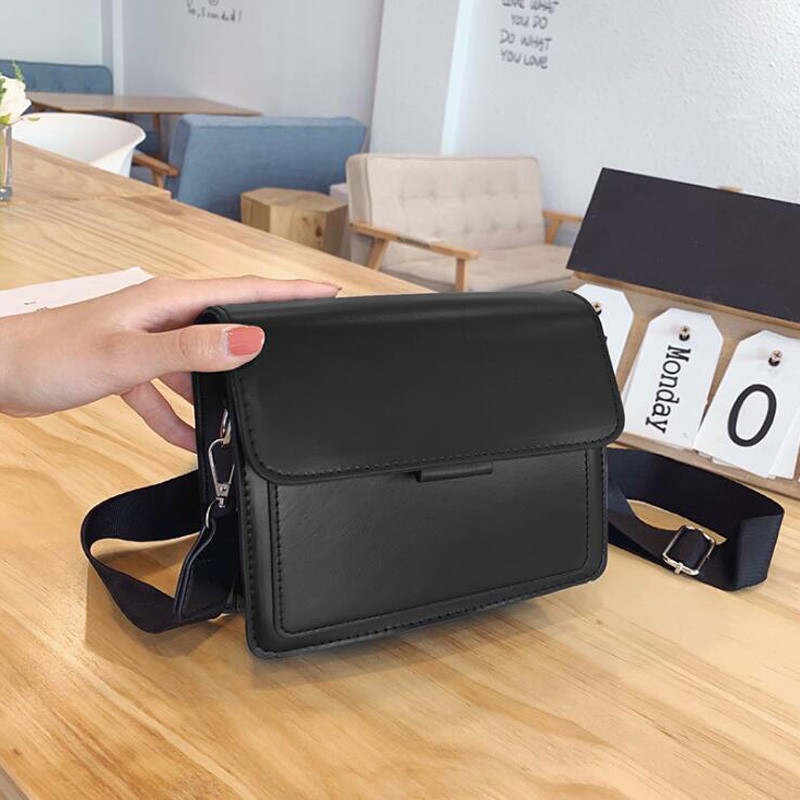 Luxus kézitáska női táska tervezői széles pántos válltáska kis füles női futártáskák divatos pénztárca