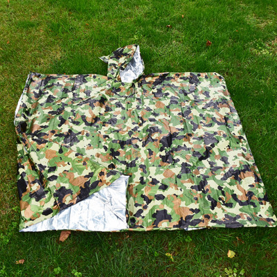 Vodootporna kabanica za hitne slučajeve Aluminijska folija Pončo za jednokratnu upotrebu Hladna izolacija Kišna odjeća Deke Alat za preživljavanje Oprema za kampiranje