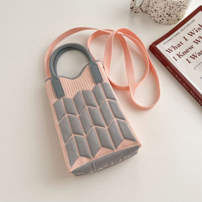 Kommivärvi kootud naiste õla niši disainiga plisseeritud diagonaalne kott Naiste minitelefonikott Kootud väike ostukäekott