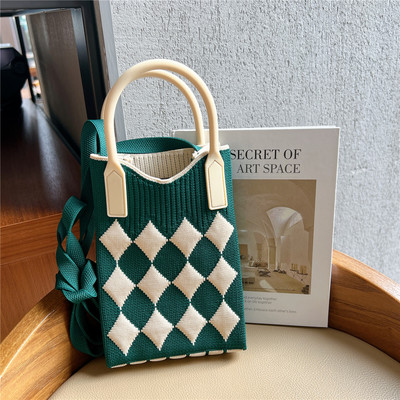 Kommivärvi kootud naiste õla niši disainiga plisseeritud diagonaalne kott Naiste minitelefonikott Kootud väike ostukäekott