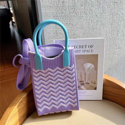 Kommivärvi kootud naiste õla niši disainiga plisseeritud diagonaalne kott Naiste minitelefonikott Kootud väike ostukäekott