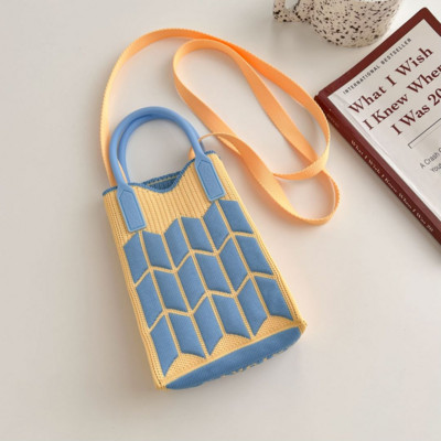 Kommivärvi kootud naiste õla niši disainiga plisseeritud diagonaalne kott Naiste minitelefonikott Kootud väike ostukäekott