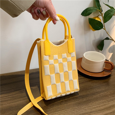 Kommivärvi kootud naiste õla niši disainiga plisseeritud diagonaalne kott Naiste minitelefonikott Kootud väike ostukäekott