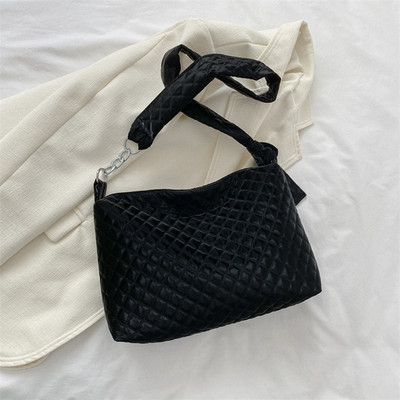 2022. aasta uus mood naiste võrega tepitud käekotid, talvised trendikad naiste õlakottid, puuvillased polsterdatud ketid, disainitud kandekott, rahakott