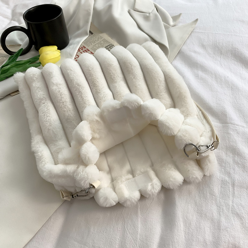 Kunstkarusnahast pehme plüüsist käekott naistele Talvine trendi kohevad kotid Luksuslikud disainitud õlakotid Naiste ostukäekott rahakoti pakett