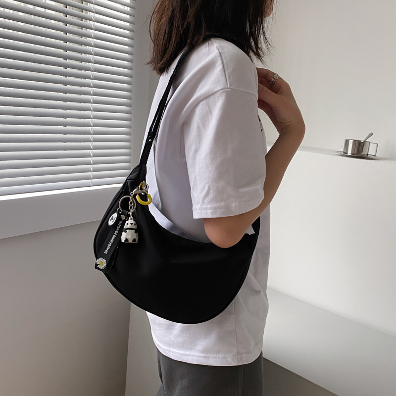 Õlakotid Naiste Tõmblukk Uus Chic Hobos Nailonist Tõmblukk Hipsterid Crossbody Õpilastele Käekotid High Street Shopping Kpop Kaenlaalused