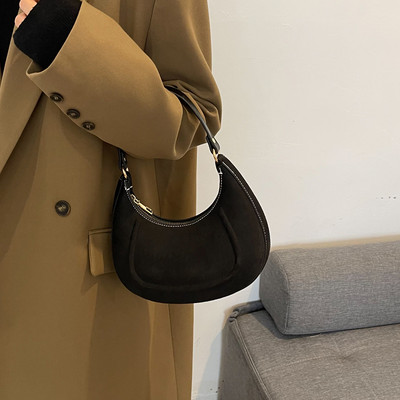 Peen naiste õlakott, ühevärviline kaenlaaluse disainiga PU-nahast kaenlaalused kotid vaba aja naistele poolkuu igapäevased pelmeenikotid