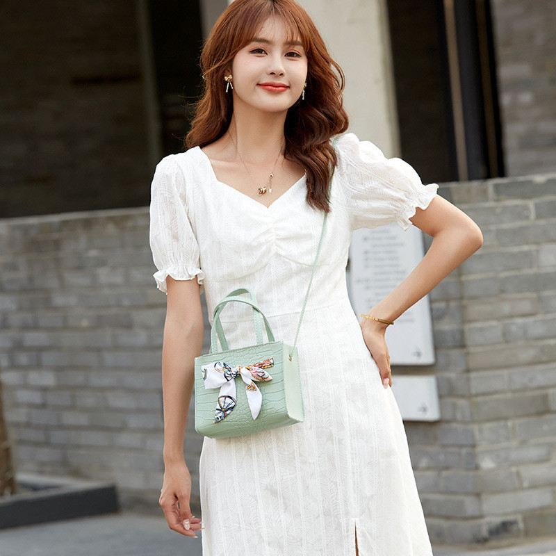 Γυναικεία μόδα Μεταξωτό Μαντίλι Κροκόδειλος Μοτίβο Φορητή τσάντα Messenger Κλειδαριά αγκράφα Ψώνια Ταξίδια Κινητό τηλέφωνο Μικρή τετράγωνη τσάντα