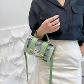 Modne ručne torbice za 2022. Ženske prozirne PVC torbice na rame, četvrtaste torbice s grafitima Cool Messenger ženske torbe Dizajn luksuzne marke