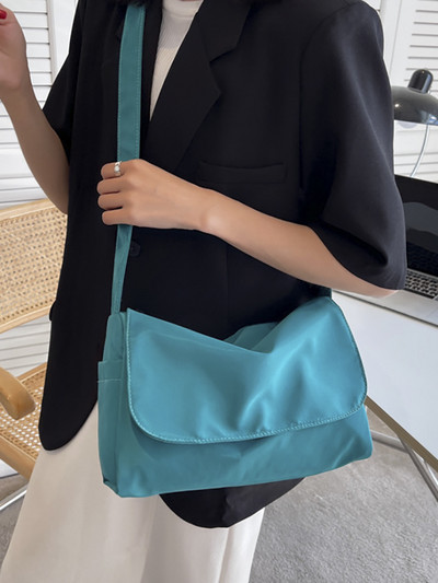 Lihtsa disainiga naiste õlakotid Nailonist naiste kevad New Shopper Messenger Crossbody kotid naistele veekindlad käekotid