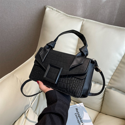 Kvaliteetsed PU-nahast naiste käekotid Luksuslik disainiga naiste õlakott 2023, uus mood, väike ruudukujuline messengeri kott