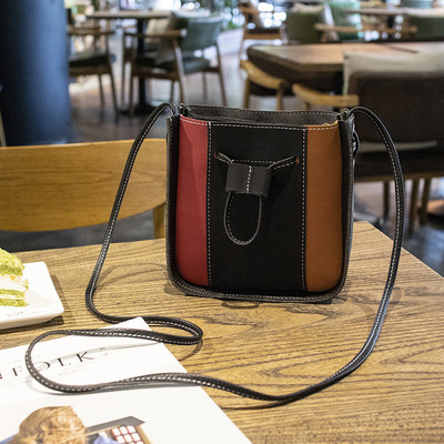 Casual Crossbody kott naistele Triibuline ämbriga õlakott Naiste kotid Luksuslik PU nahast kott Hit Bucket Bag Käekott Messenger
