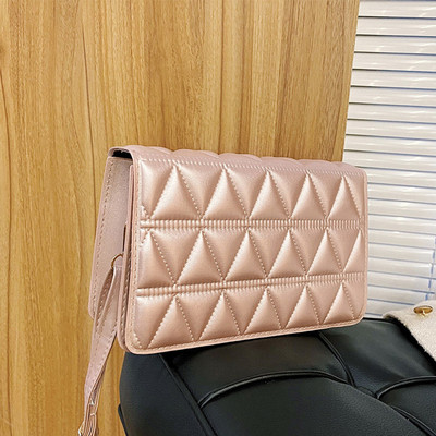 Driga Чанти през рамо за жени 2022 г. Нови модерни модни чанти Rhombus Messenger Чанти с ярки цветове Мини квадратни чанти Ежедневна чанта от изкуствена кожа