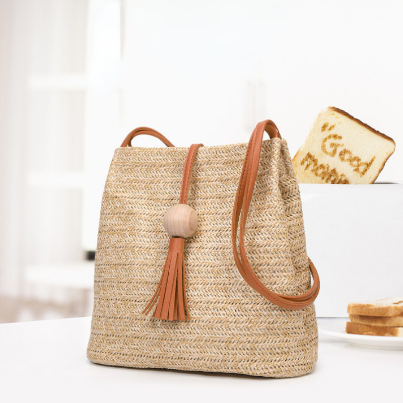Naiste õlgkott Bohemian Rattan Beach Käekott Käsitsi valmistatud ristkehaga ämbrikotid Suvine tups rannakott