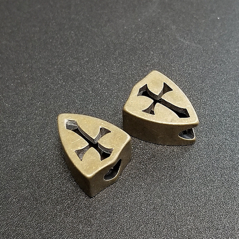 Vasest titaani sulamist ristipärlitega messingist noahelmed ise tehes Paracordi helmed tarvikud