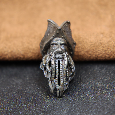 Caracatiță neagră Fața Piratului Rege Figurină Cuțit din alamă Mărgele Paracord Snur Pandantiv DIY Umbrelă Funie EDC Accesorii pentru instrumente de exterior