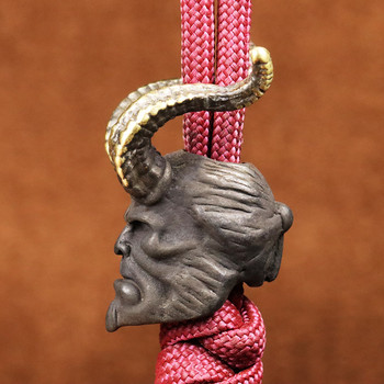 Horned Hellboy Head Sculpture Brass Knife Beads Outdoor EDC DIY Paracord Φακός Κορδόνι Κρεμαστό κόσμημα Γούρια Αξεσουάρ