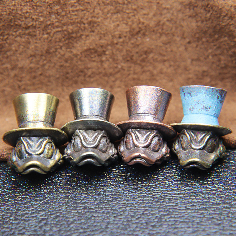 Multifilmide tegelane pardi messingist nuga helmestest ehted isetegemise teel Paracordi riidepuud Aksessuaarid Loomade EDC välitööriist Ripatsid