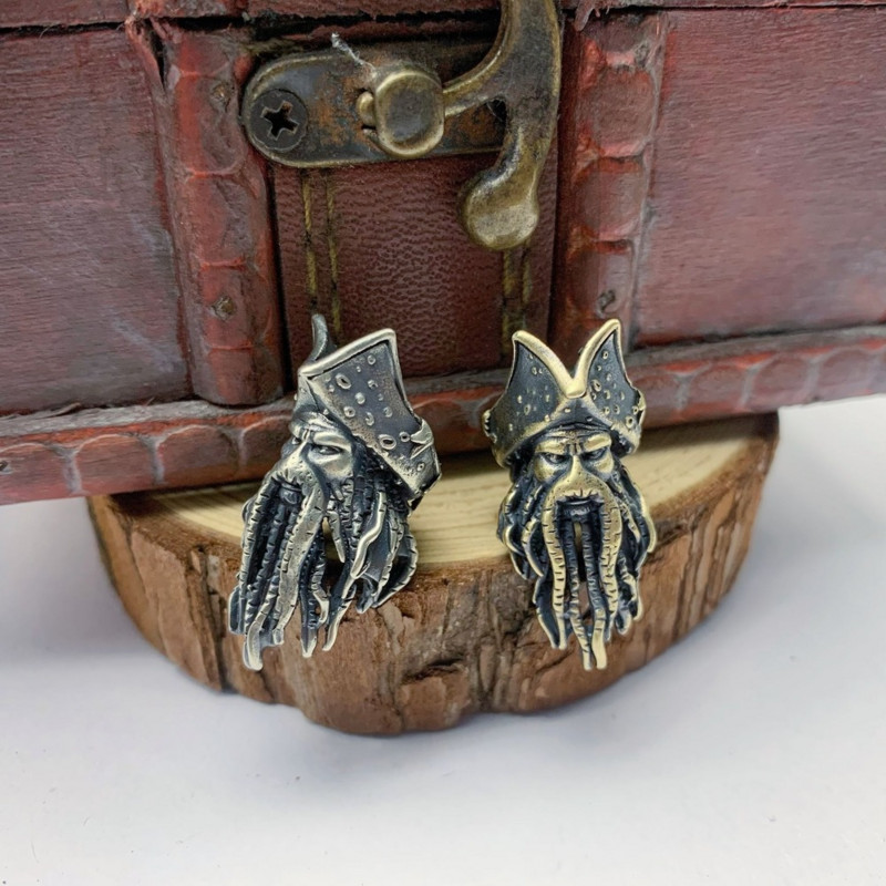 Kuumad filmitegelased Piraadid Kapten Kujukesed messingist Paracord Bead DIY Nuga Pael Ripats Amuletid EDC tarvikud fännidele Kingitus