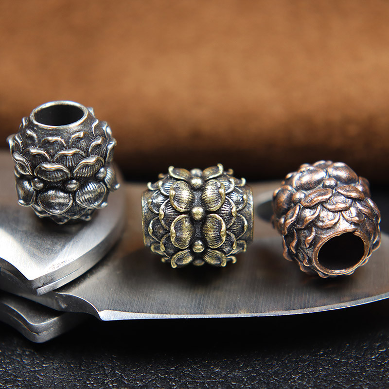 Retro mesingana lotosova latica Nož Perla EDC Outdoor Alat DIY Paracord Pletena uzica Privjesci Narukvice Razmaknice Perle Viseći nakit