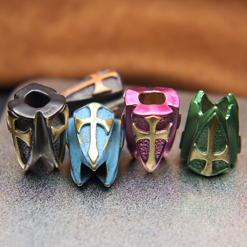 Cuțit din alamă cu scut în cruce, mărgele de bricolaj, umbrelă, frânghie, pandantiv, lanternă, șnur, agățat EDC, instrument de exterior, accesoriu pentru brățară paracord