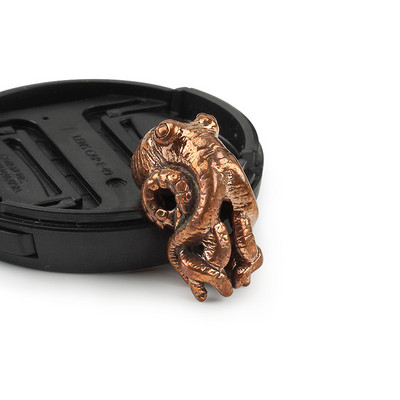 1tk/partii Kaheksajalg Noahelmed Messingist Metssea Helmed Vihmavarju Köis Ripats Punane Vask Paracord Helmed DIY