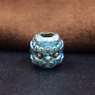 Müütiline metsaline Pixiu pea, skulptuur, nuga rant