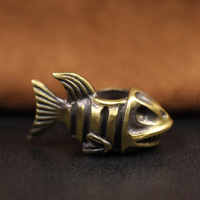 Hai luustik messingist noahelmed EDC välistingimustes isetegemise jaoks Paracord kootud tarvikud Paelad Ripatsid Vihmavarju köis Taskulambi riided