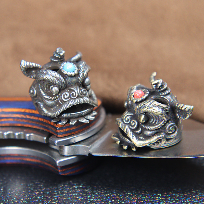 Kineski lav Dance Nož Perle Uzice Privjesci EDC Outdoor Paracord Narukvice DIY Kišobran Konop Dodaci Mjedeni Životinjski privjesci