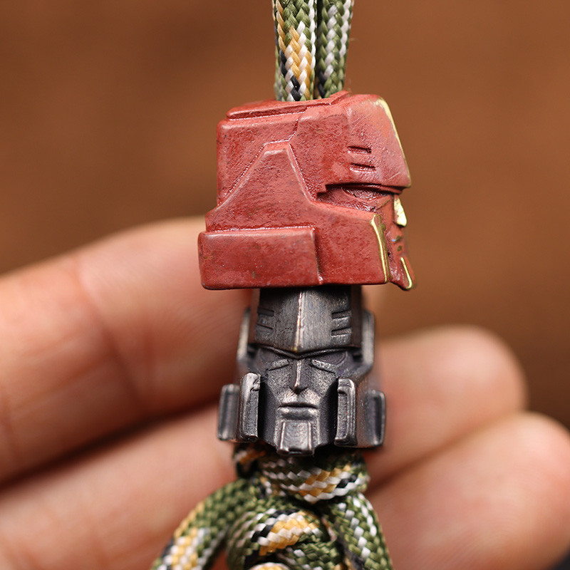 Karštas filmo veikėjas Šalmas žalvarinis peilio karoliukas EDC lauko „pasidaryk pats“ „Paracord“ priedai Austi dirželiai pakabukai papuošalai apyrankių pakabukai