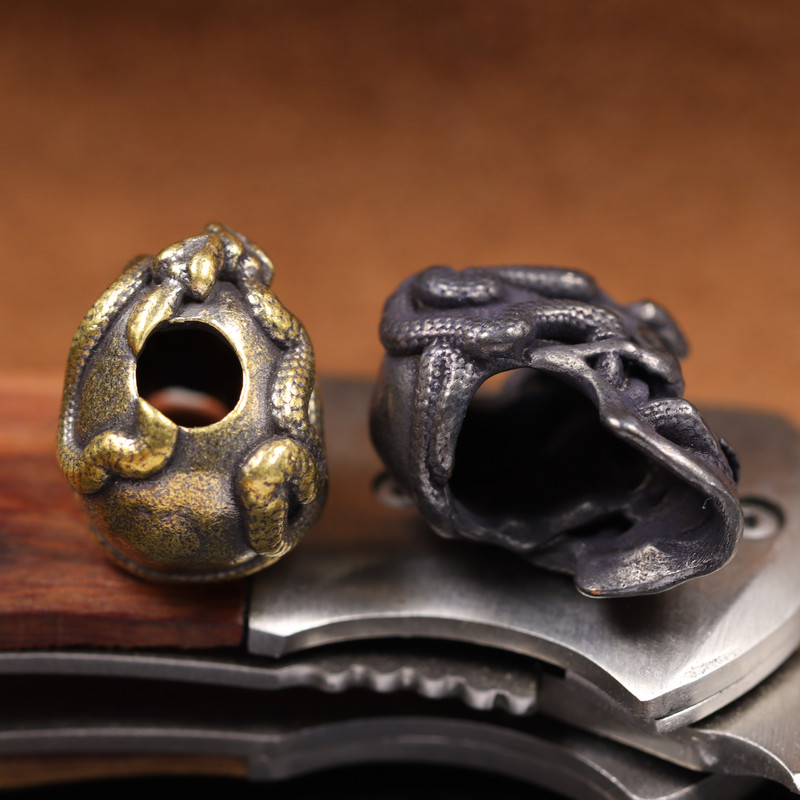 Kahekordne mao peaga messingist noapärm EDC välitingimustes meisterdamise paracord tarvikud kootud kaelapaelaga ripats ehted punk käevõru võlusid