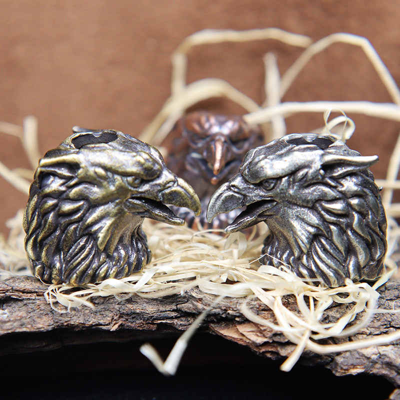 Griffin Eagle Head Lõvi keha Messingist Nuga Helmed Paelad Ripatsid Paracord Charms Eagle Beak EDC Välistingimustes DIY Aksessuaarid Ehted